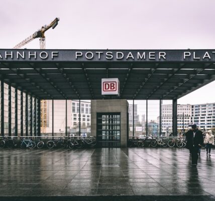 Polityka kosmiczna Polski: Cele i strategie. 12 Photo Polityka kosmiczna Polski