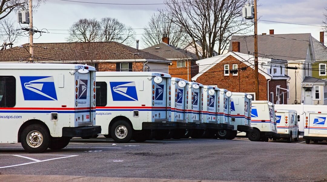 Photo Postal services digitalization